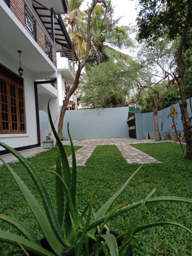 Sky Bloom Homagama Exterior foto